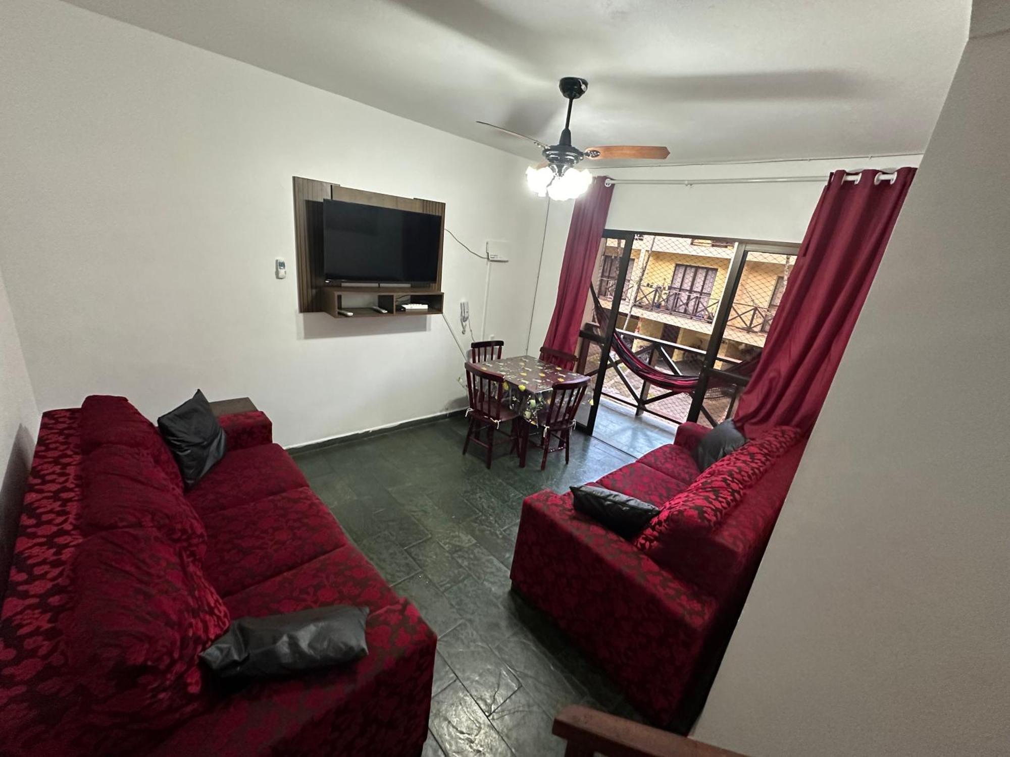 Triplex Piscina Churrasqueira Lava E Seca Wi-fi E 2 Tvs Em Com 90m2 No Centro De *