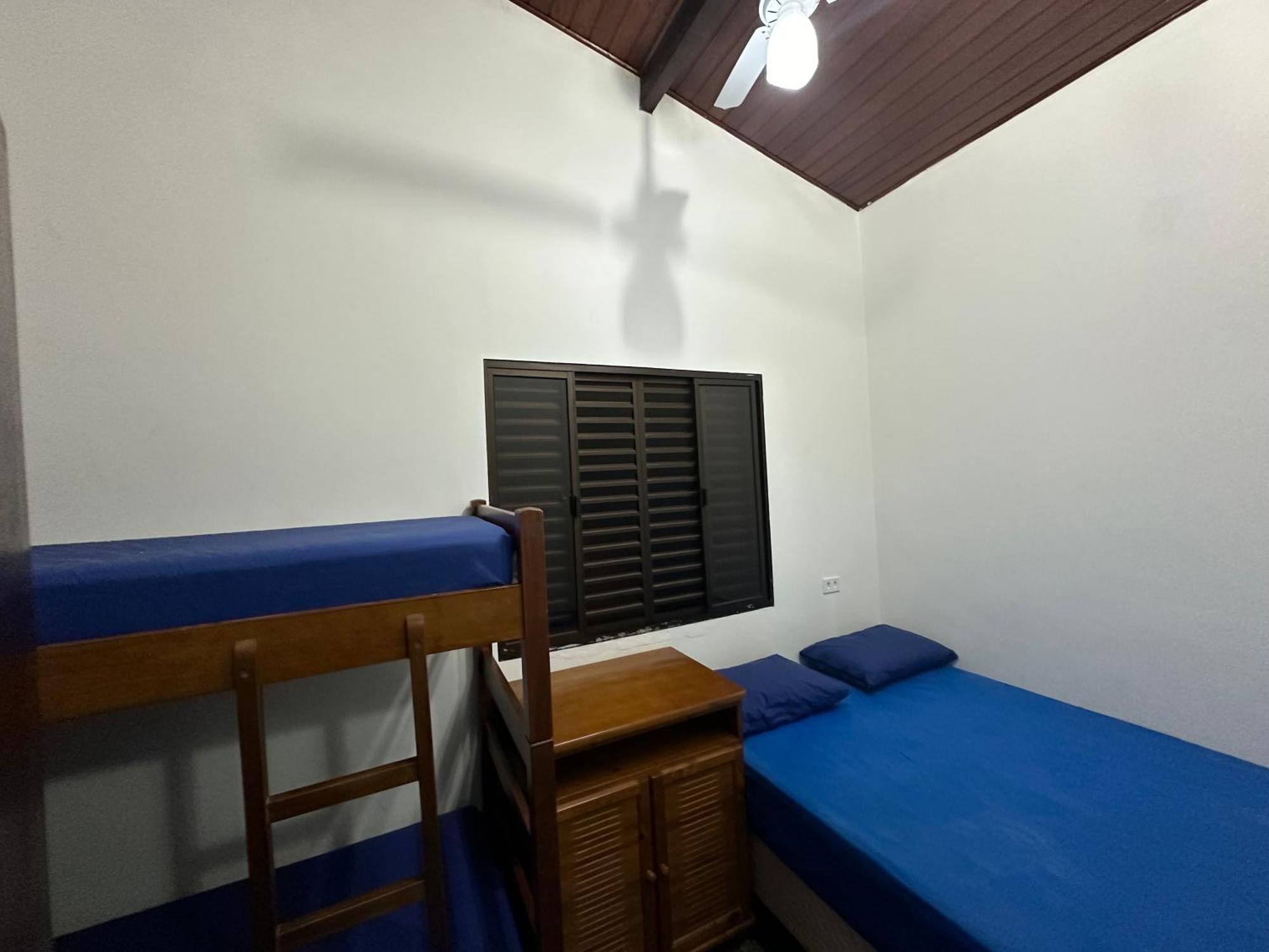 Apartamento Triplex Piscina Churrasqueira Lava E Seca Wi-fi E 2 Tvs Em Com 90m2 No Centro De *
