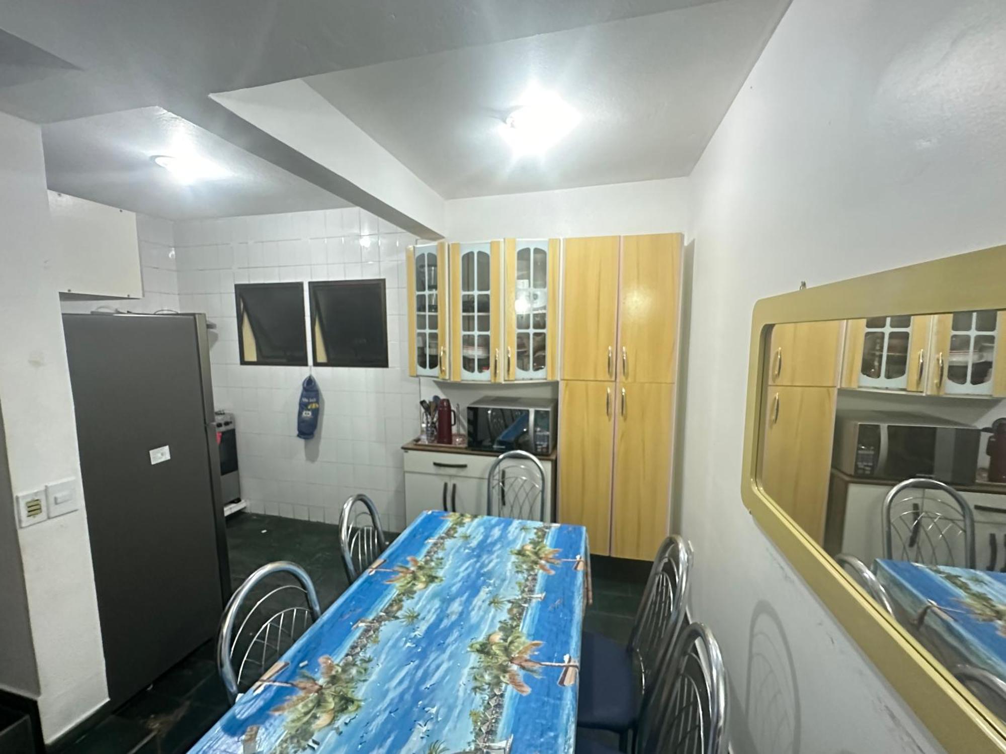 Triplex Piscina Churrasqueira Lava E Seca Wi-fi E 2 Tvs Em Com 90m2 No Centro De Apartamento